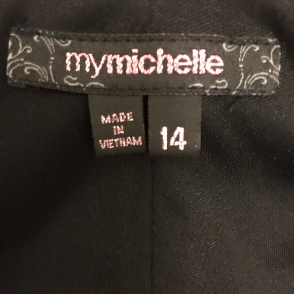 Dress - Picture 5 of 5